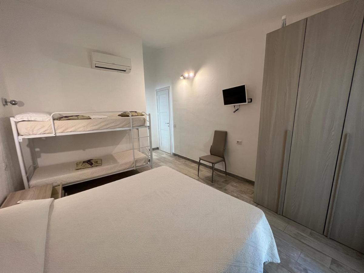 In Campagna Da Nino Hotel Олбия Екстериор снимка